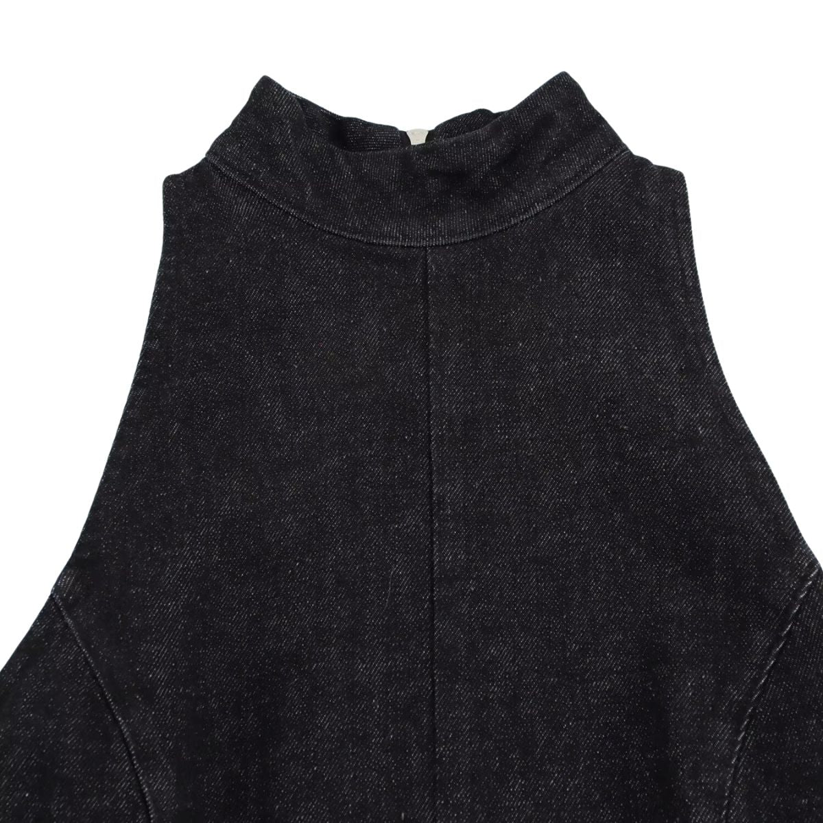 Falda vaquera con bordado de perlas y lavado vintage