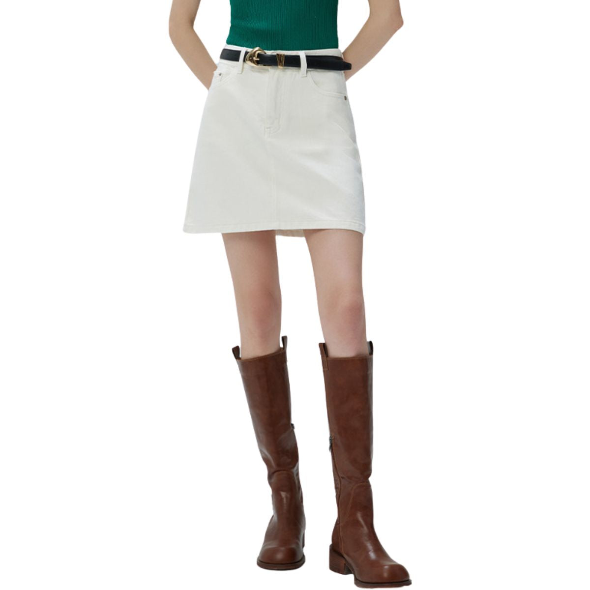 Falda vaquera con bordado de perlas y lavado vintage