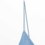 Falda vaquera con bordado de perlas y lavado vintage