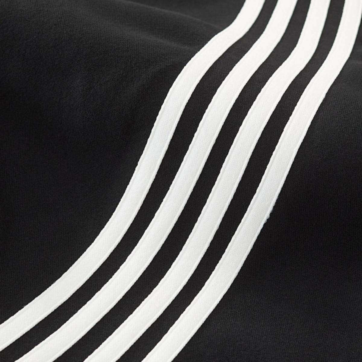 Pantalones deportivos holgados de color gris oscuro