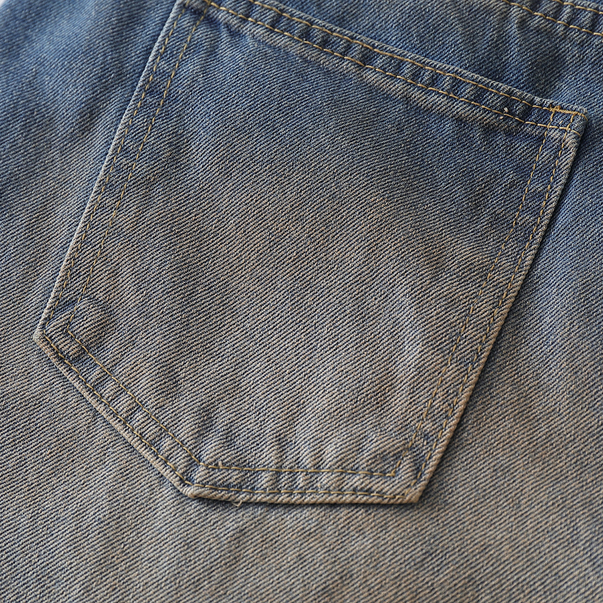 Loose Fit Embroidered Patch Distressed Jeans