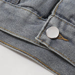 Shorts vaqueros con mariposas bordadas y adornados con perlas