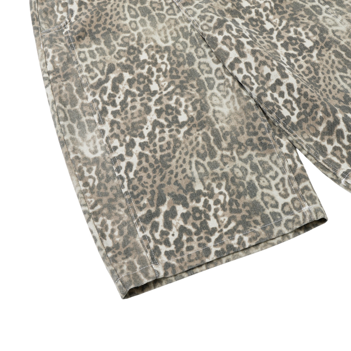 Retro Leopard Baggy Bermuda Shorts