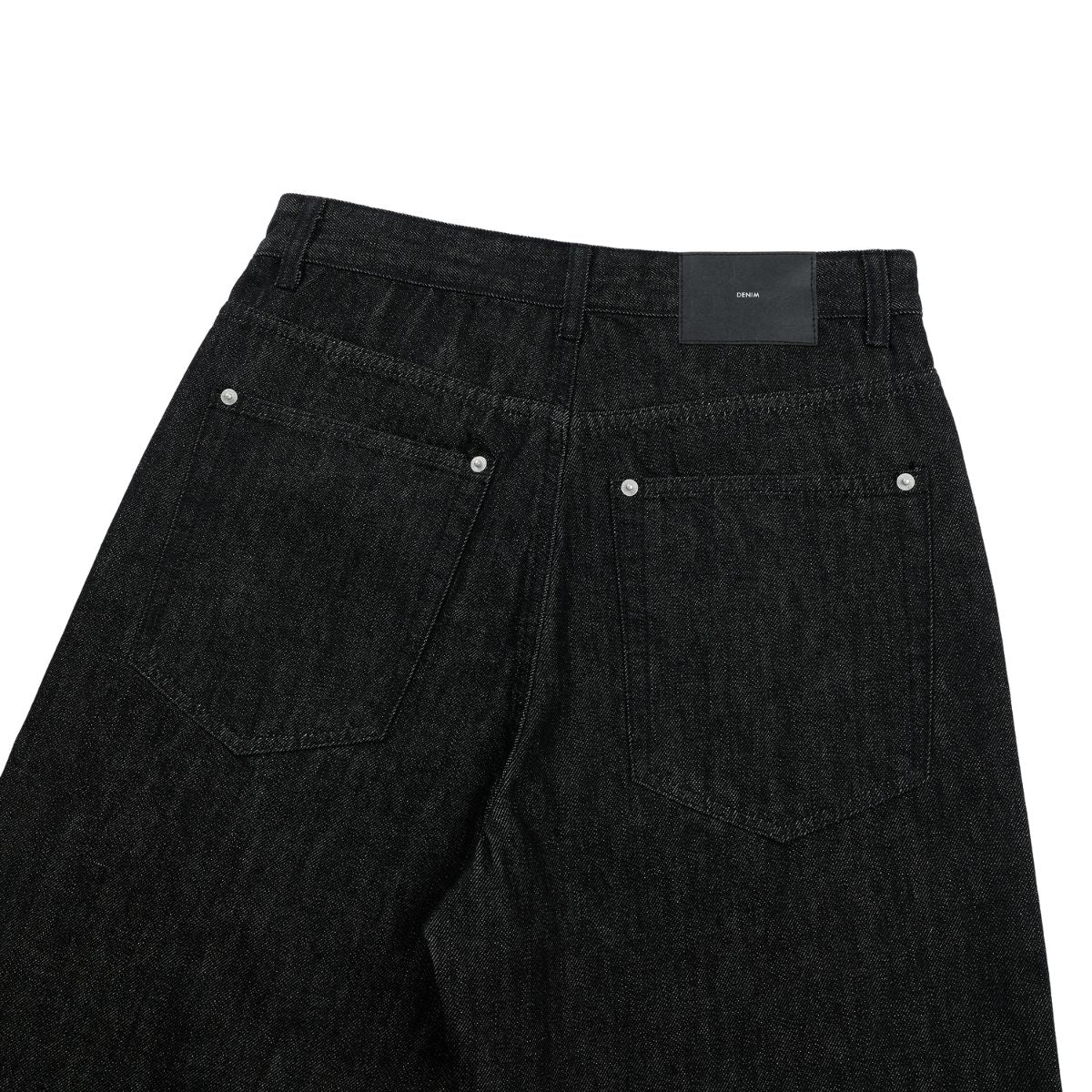 Raw Denim Jeans With Wheat‑Engraved Buttons