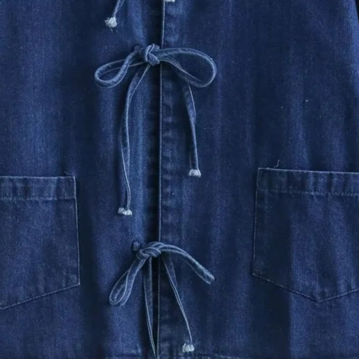 Women's Lapel Long-sleeved Lace-up Washed Denim Shirt