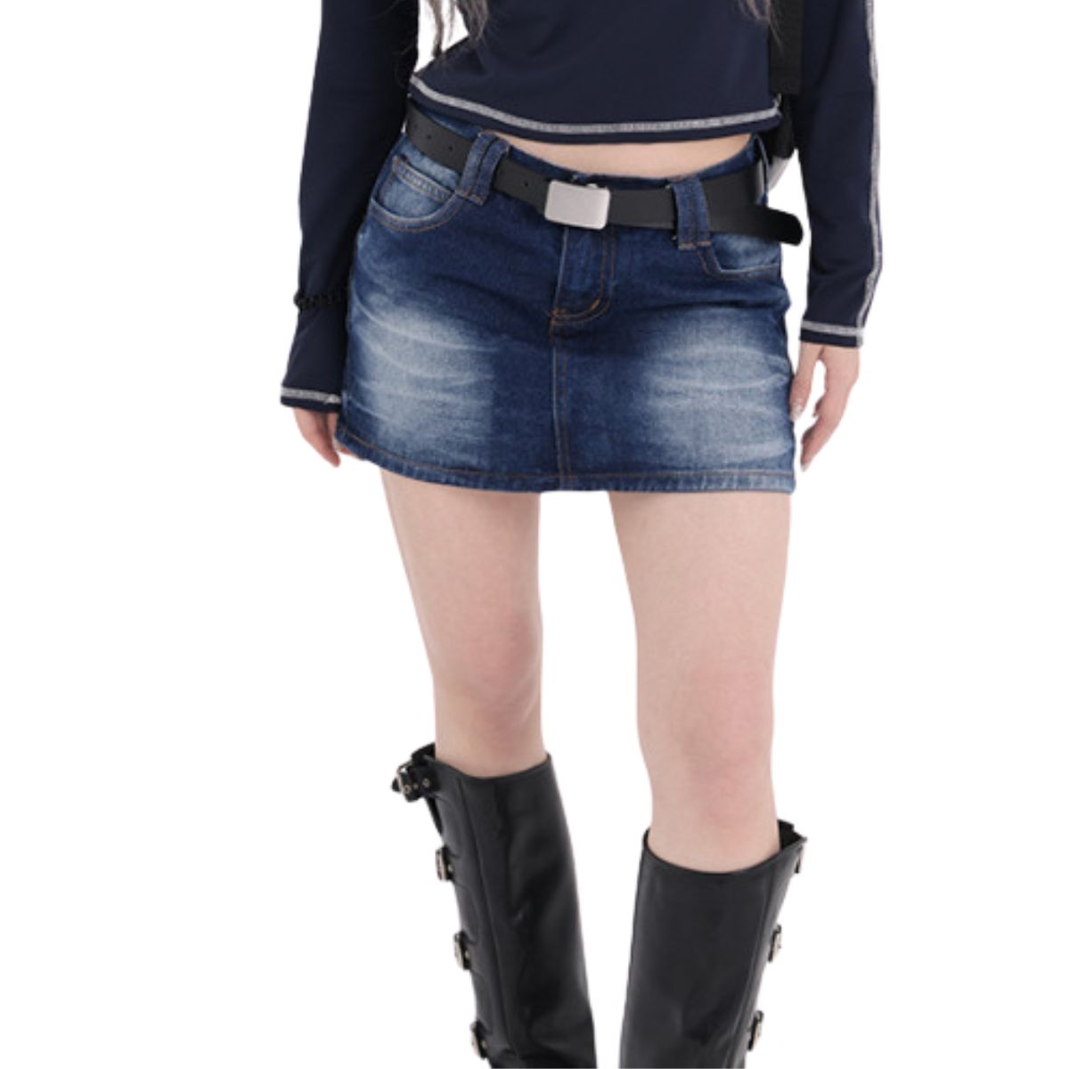 Falda vaquera con bordado de perlas y lavado vintage