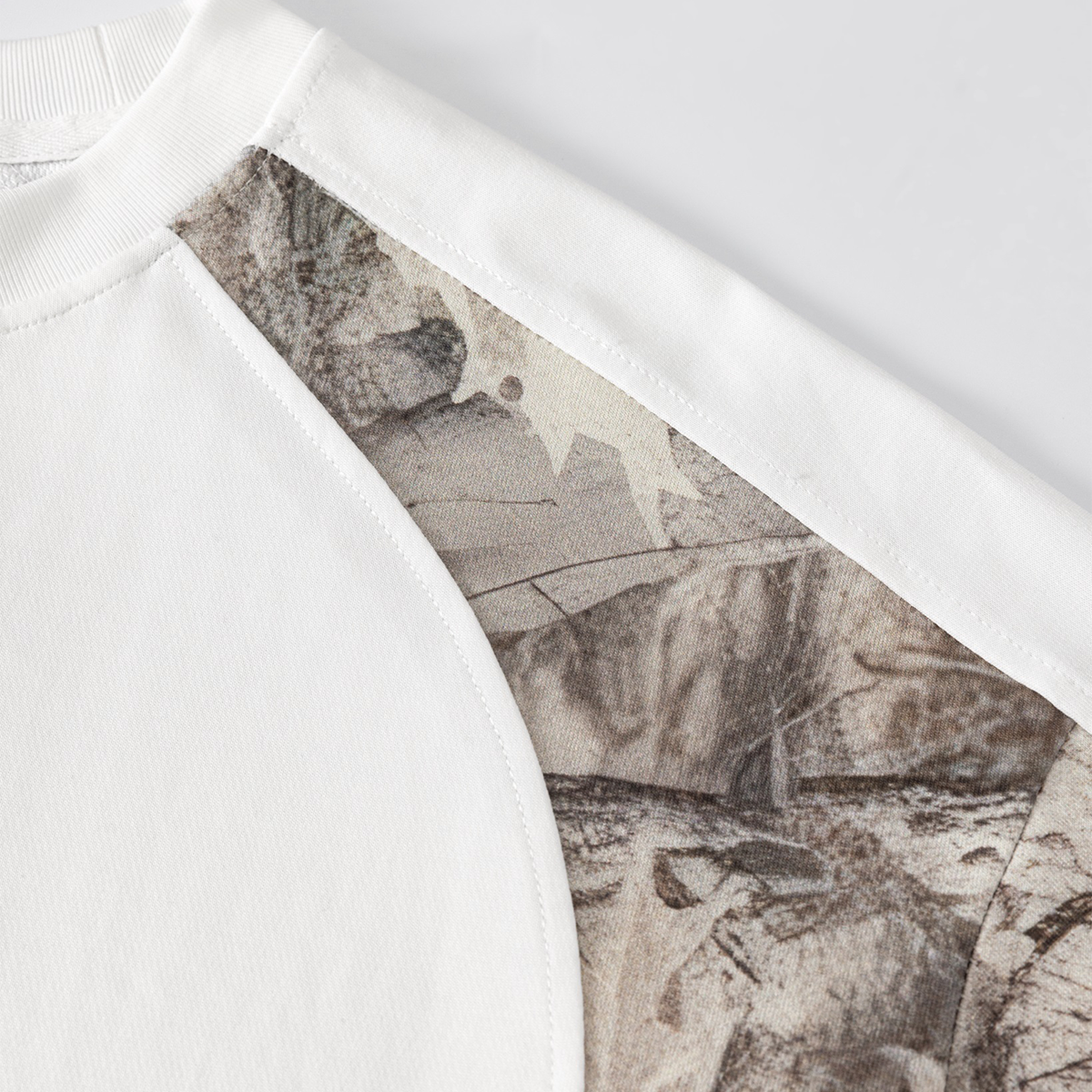 Curved Side Splice Contrast Panel Graphic Tee