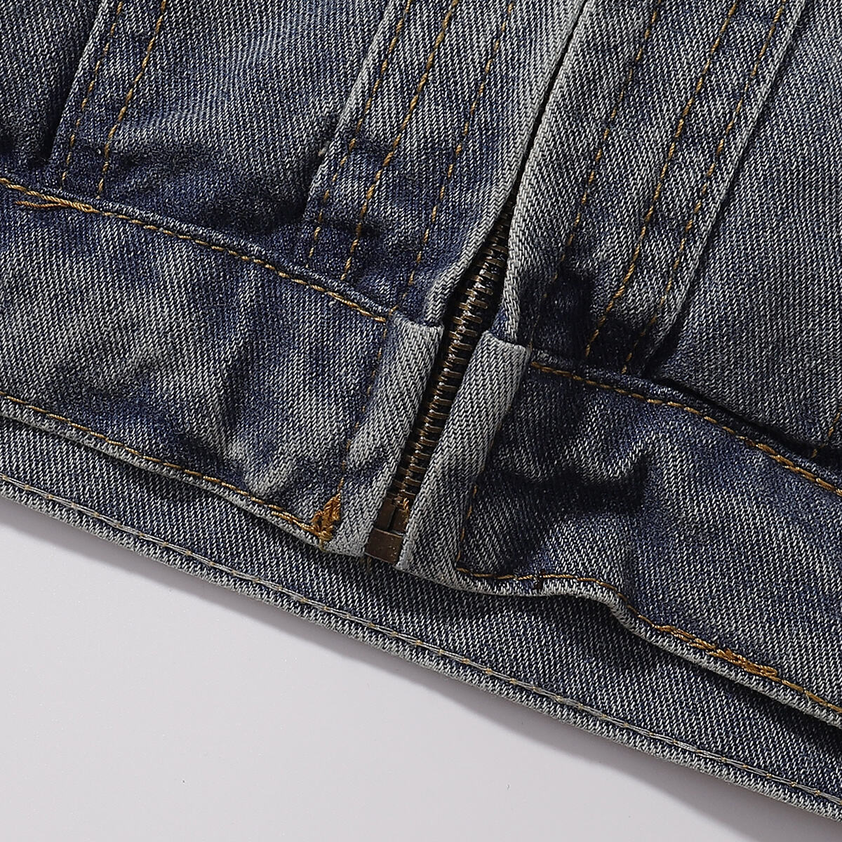 Zip-Up Baggy Denim Jacket