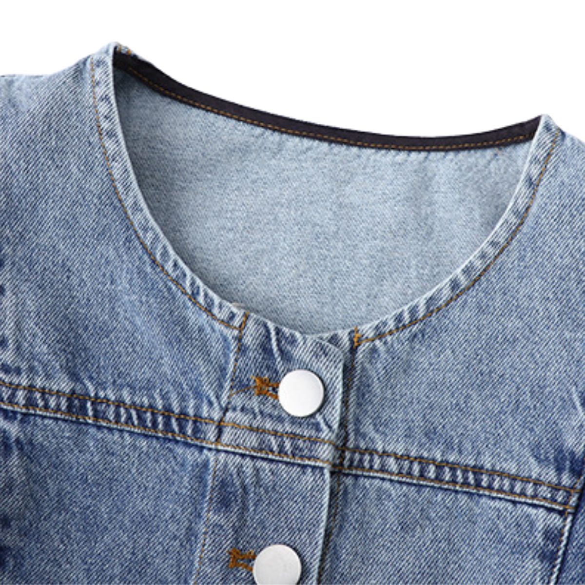 Falda vaquera con bordado de perlas y lavado vintage