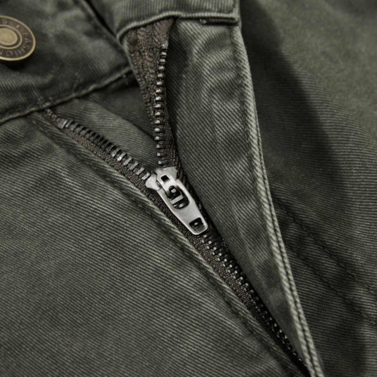 Men's Distressed Washed Denim Cargo Pants Punk Street Loose Zipper