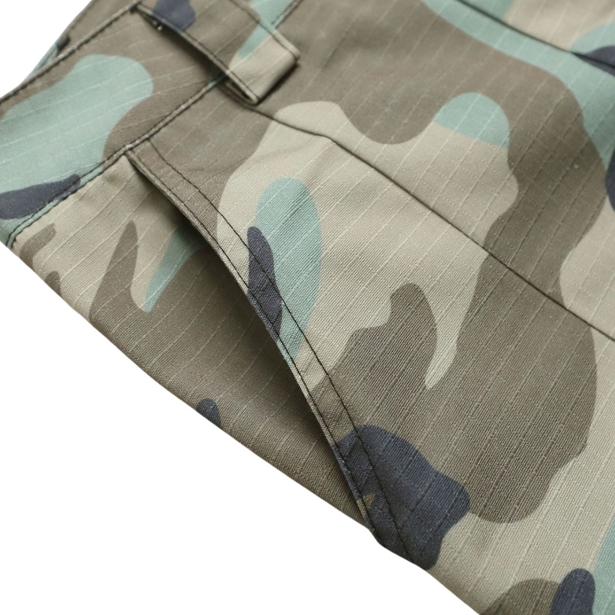 Vintage Camo Star Embroidered Cargo Shorts