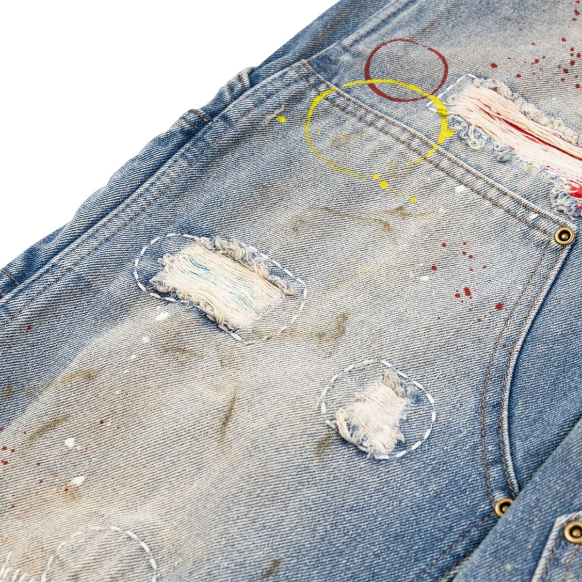 Pantalones vaqueros holgados con estampado de serpiente