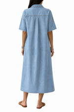 Vestido vaquero midi con cinturón y mangas cortas