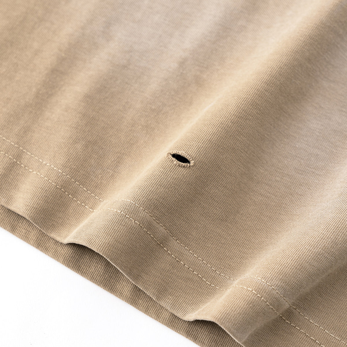 Camiseta con bolsillo desgastado y lavado ácido de 8.5 oz