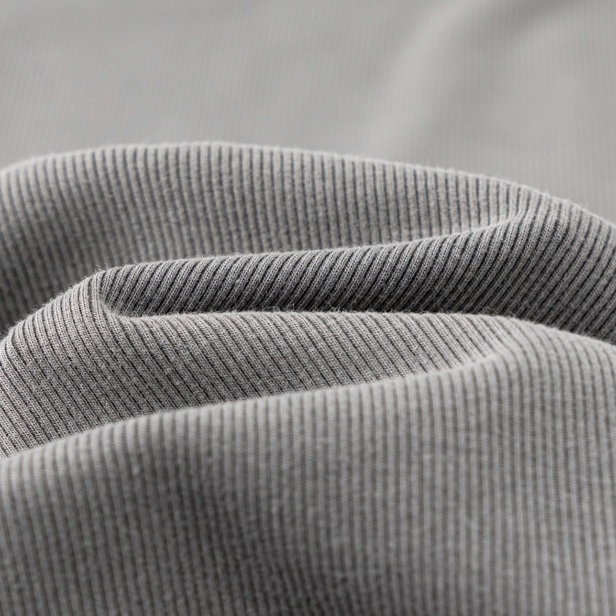 Fitted Rib-Knit V Neck T-Shirt 8.2oz