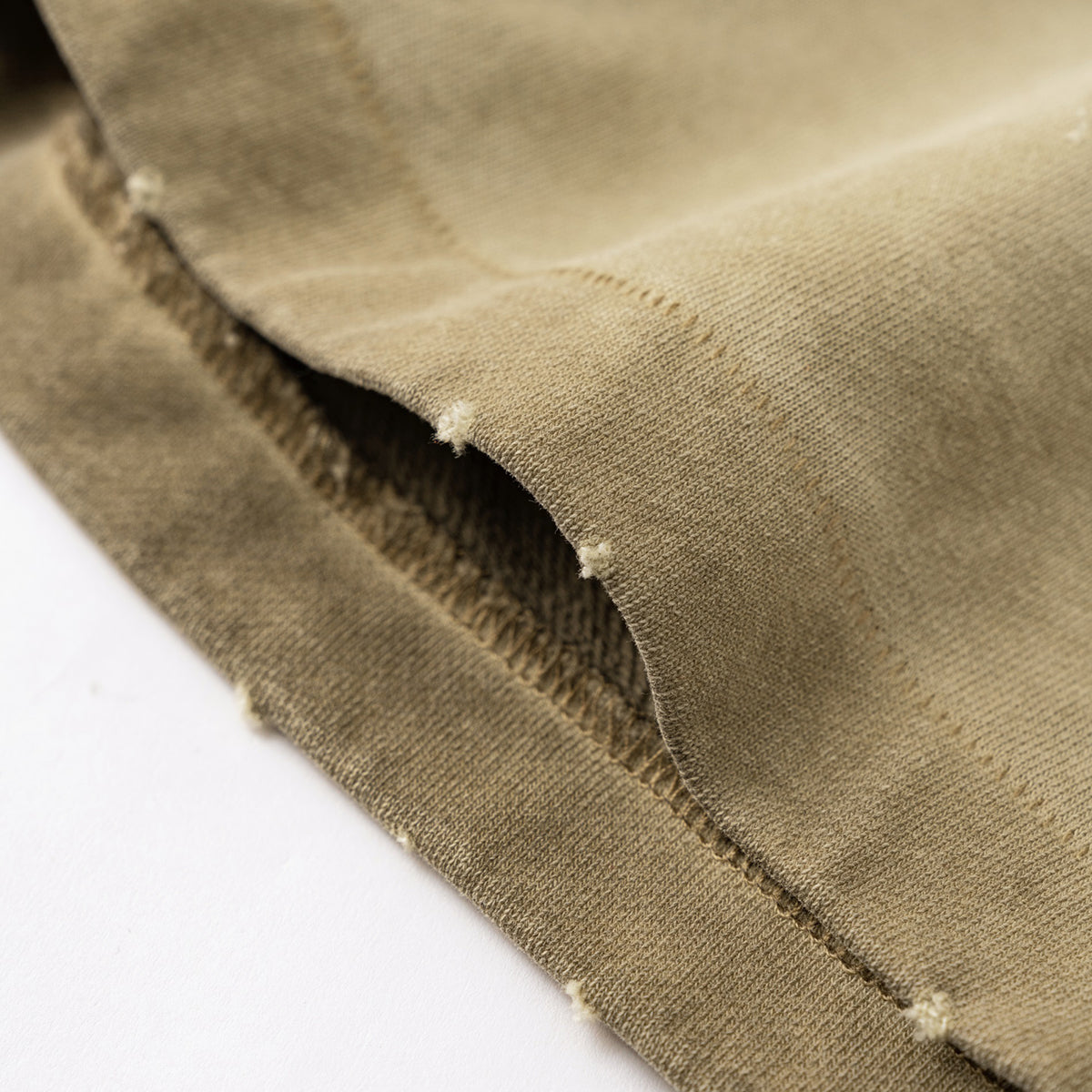 Pantalones cortos desgastados con lavado intenso