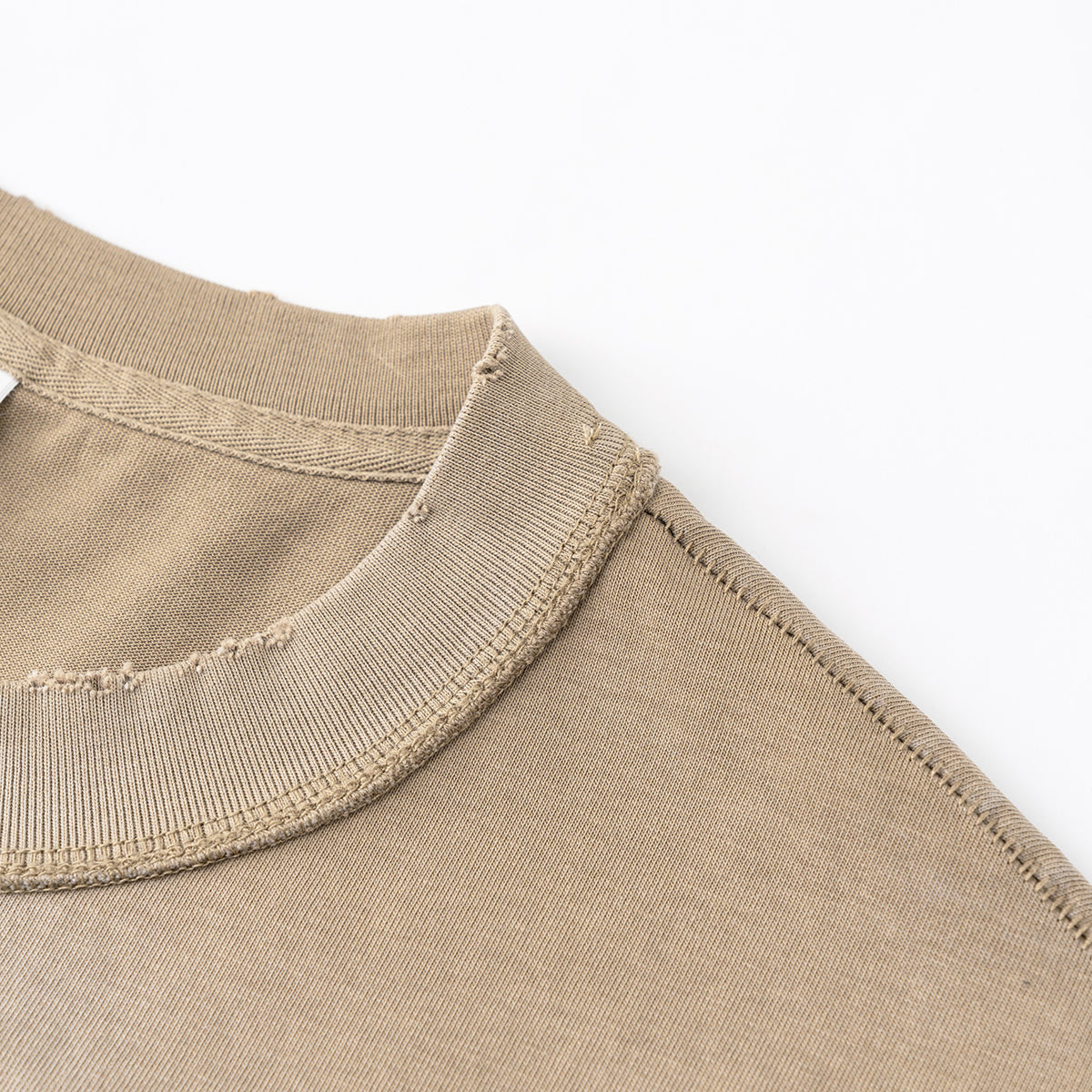 Raw Edge Distressed Muscle Tank 8.55oz