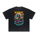 Camiseta gráfica gruesa con estilo grafiti descolorido