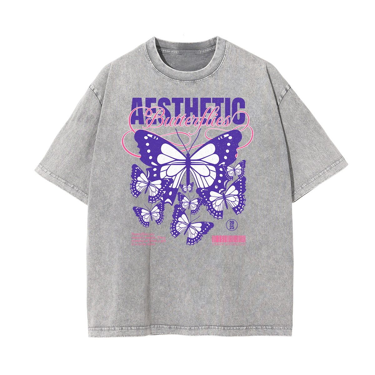 Camiseta con estampado de mariposas lavadas a la piedra