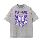Camiseta con estampado de mariposas lavadas a la piedra