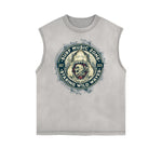 Camiseta sin mangas con gráfico navideño y bordes deshilachados