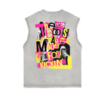 Camiseta sin mangas con grafiti de arte callejero y dobladillo deshilachado