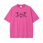 Camiseta rosa con estampado de líneas florales