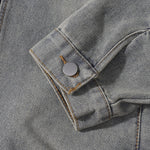 Shorts vaqueros con mariposas bordadas y adornados con perlas