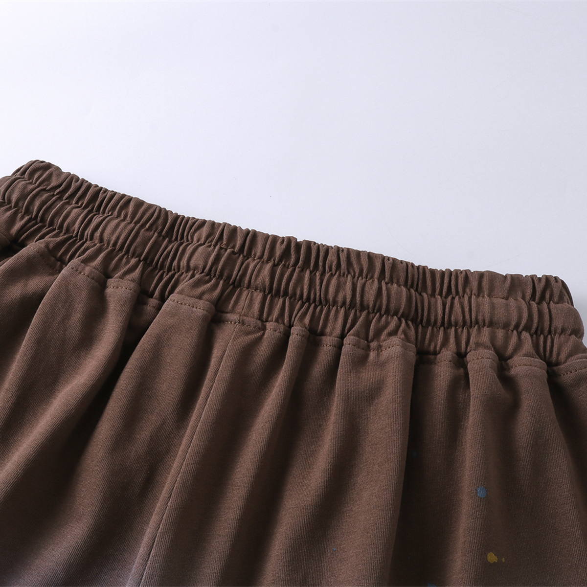 Pantalones cortos deportivos de algodón con salpicaduras de pintura