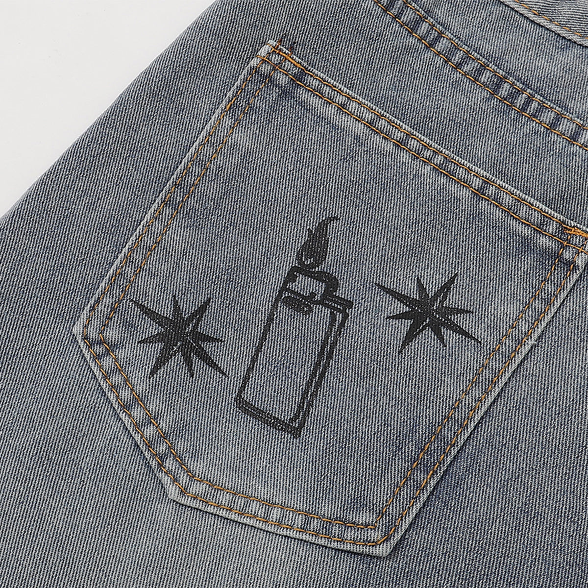 Bermudas vaqueras rasgadas con parches de camuflaje