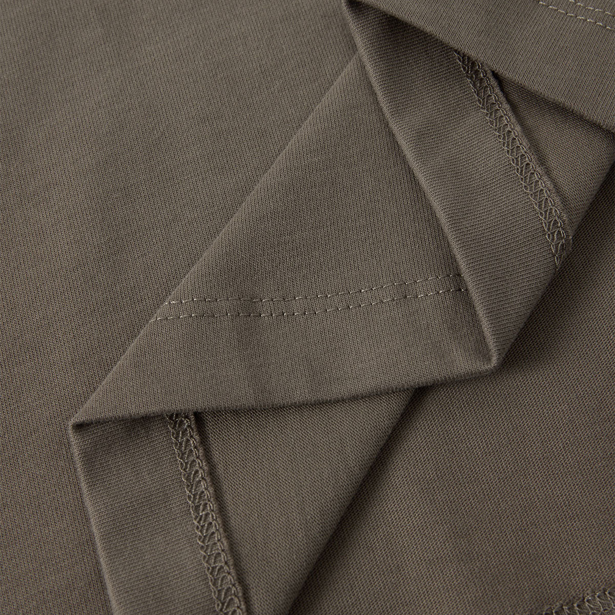 Vintage Essential Loose Fit Soft Cotton Tee Shirt