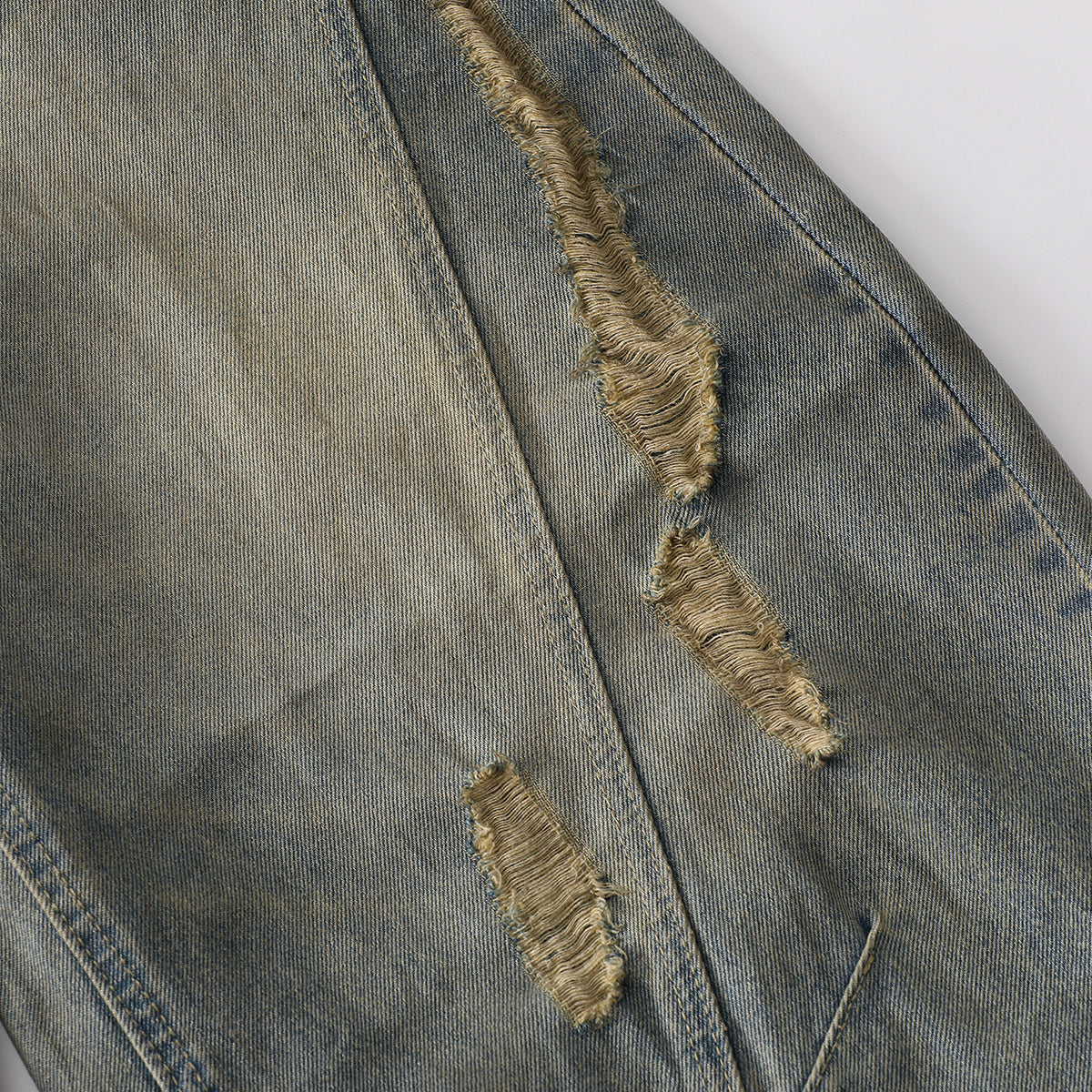 Panel Stitching Barrel-Leg Ripped Jeans