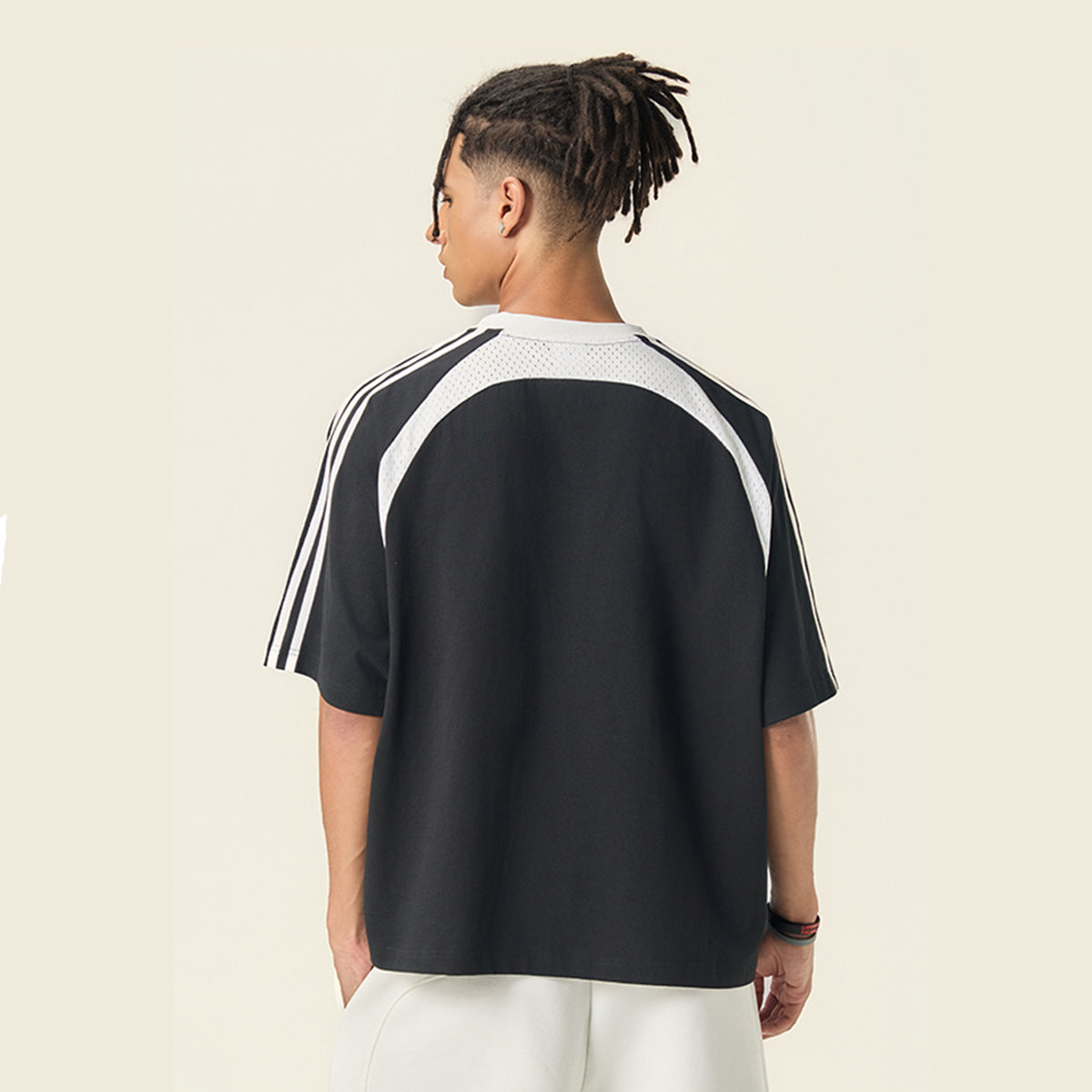 Raglan Sleeve Mesh Panel Sporty Tee